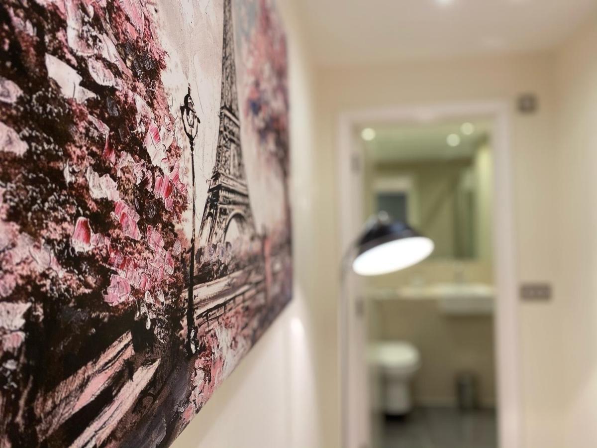 Amazing 2 Bed 2 Bath Private Apartment 沃特福德 外观 照片